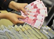Analis: Pertemuan The Fed akan Menaikan Suku Bunga Lebih Tinggi, Rupiah Berisiko Tembus Rp16.000