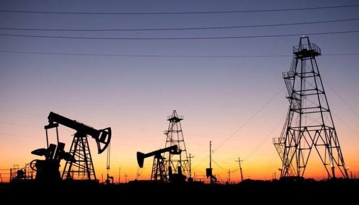 Harga Minyak Naik Tinggi Terkait Antisipasi Pertumbuhan Permintaan Global