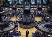 Indeks Saham Utama Wall Street Tetap Stabil Meskipun Spekulasi Penurunan Suku Bunga Federal Reserve